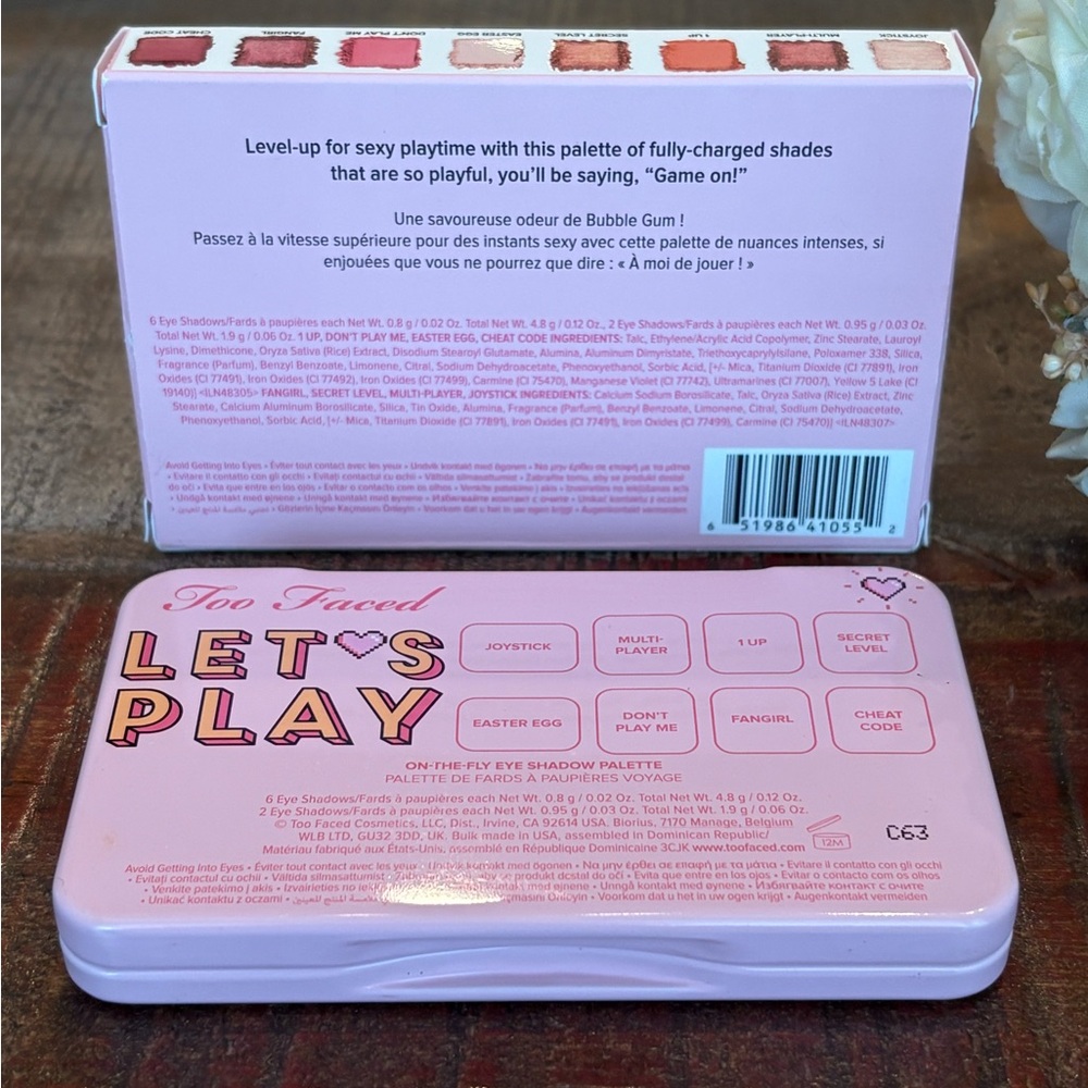 NEW Too Faced LET’S PLAY Mini On-The-Fly EYE SHADOW PALETTE Gamer Girl! - Picture 4 of 8